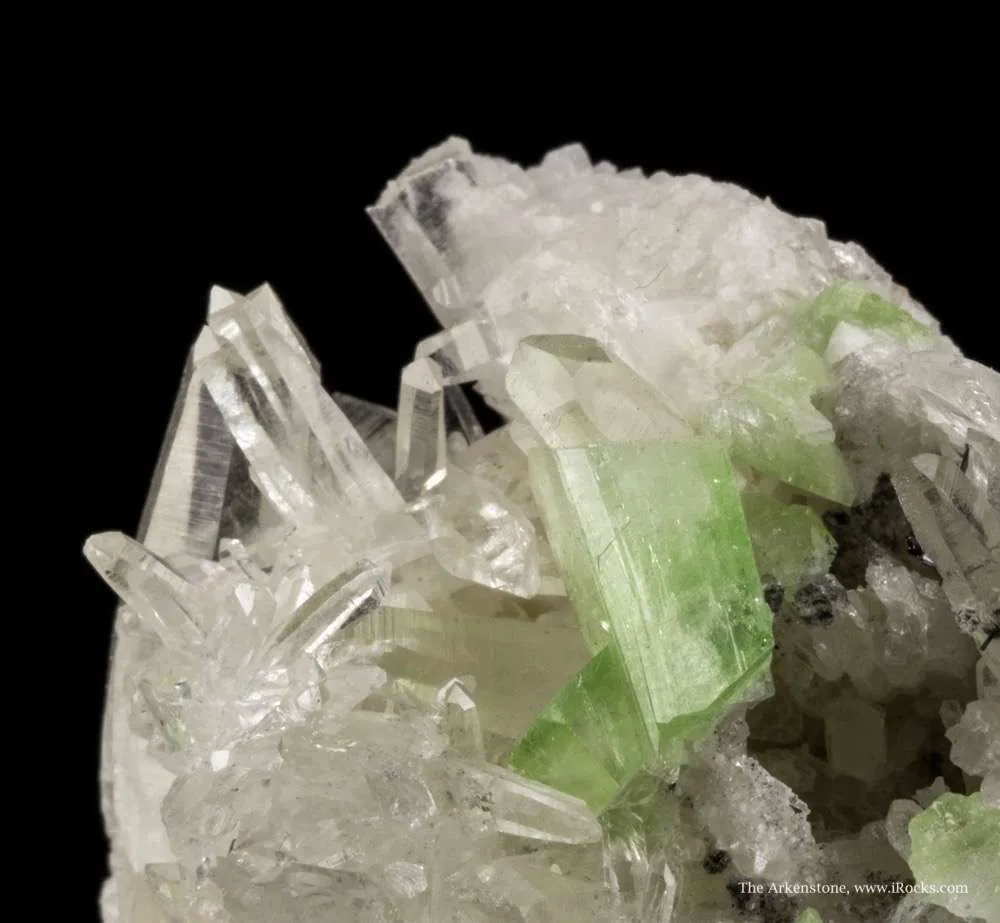 Augelite on Quartz - image 1