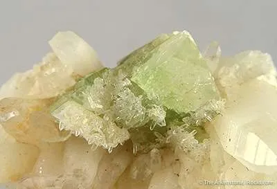Augelite on Quartz - image 2
