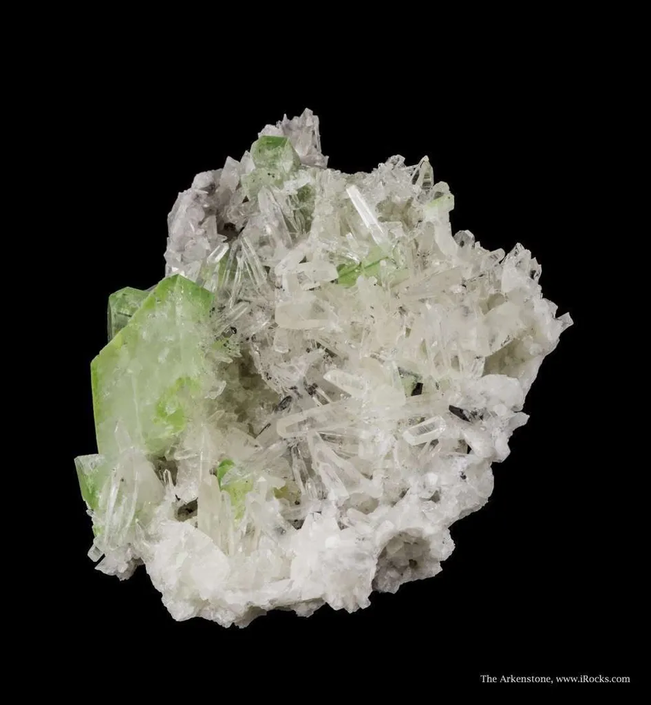 Augelite on Quartz - image 5