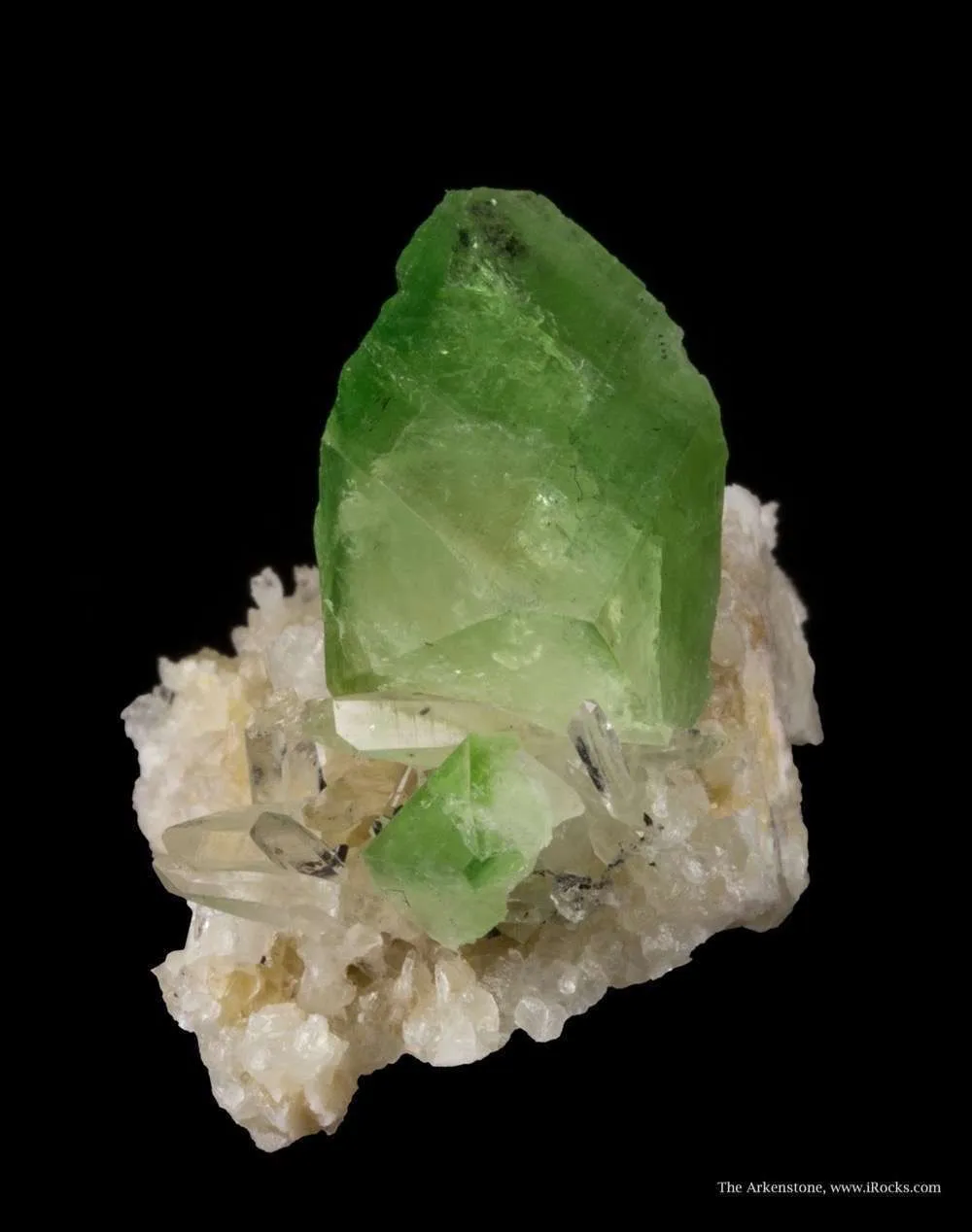 Augelite on Quartz - image 1