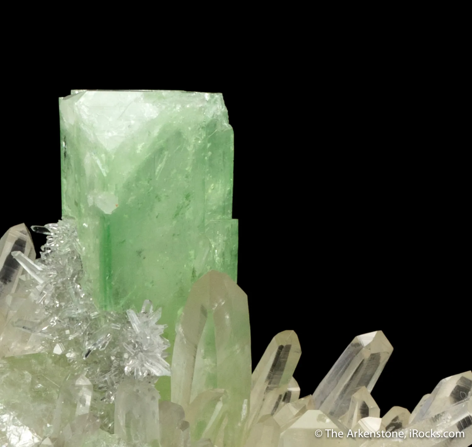 Augelite on Quartz - image 5