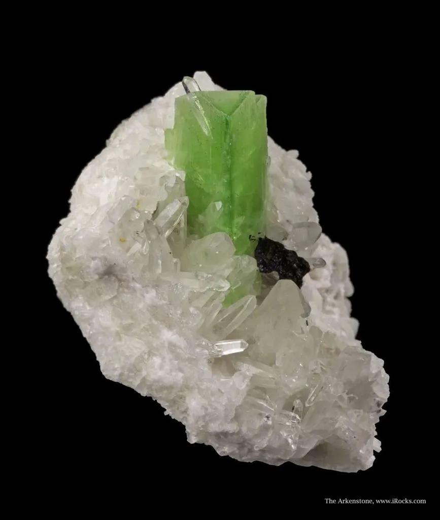 Augelite on Quartz - image 2