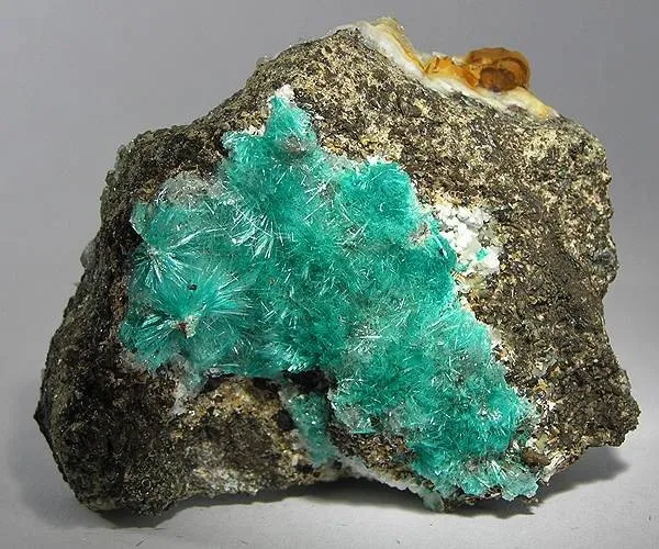 Aurichalcite image