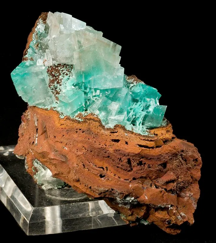 Aurichalcite, Calcite image
