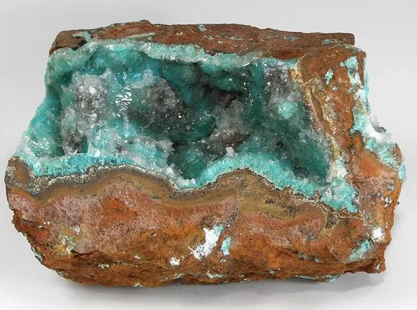Aurichalcite, Calcite image