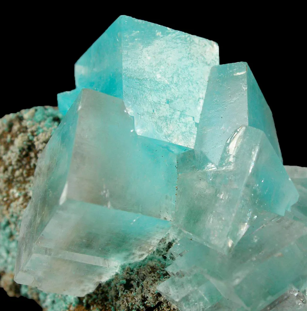 Aurichalcite in Calcite - image 2