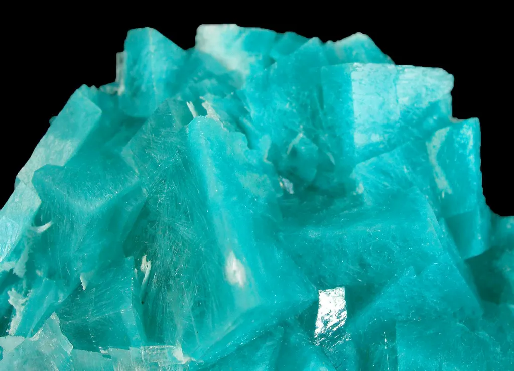 Aurichalcite in Calcite - image 3