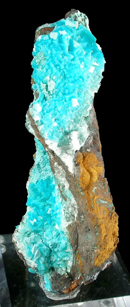 Aurichalcite In Calcite - image 2