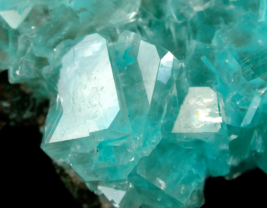 Aurichalcite in Calcite - image 2