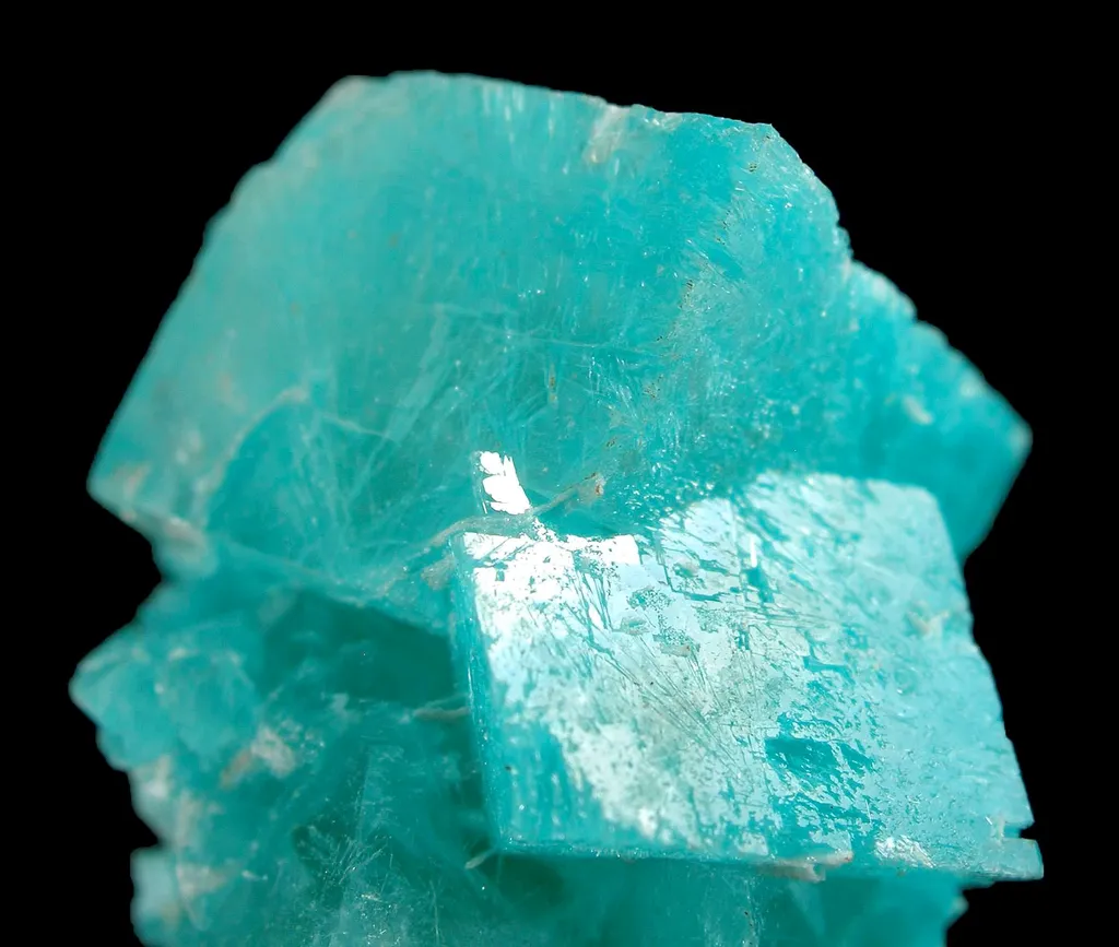 Aurichalcite In Calcite - image 4