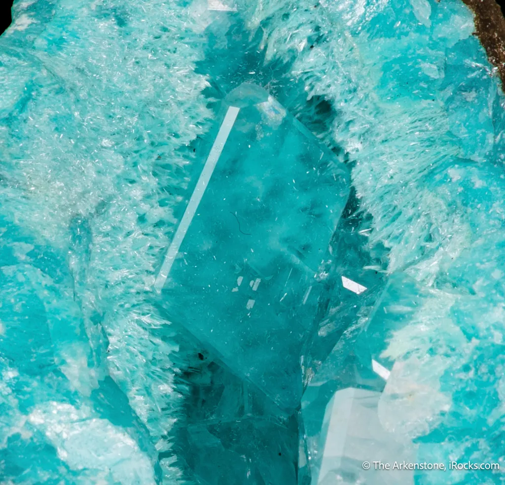 Aurichalcite with Calcite - image 3