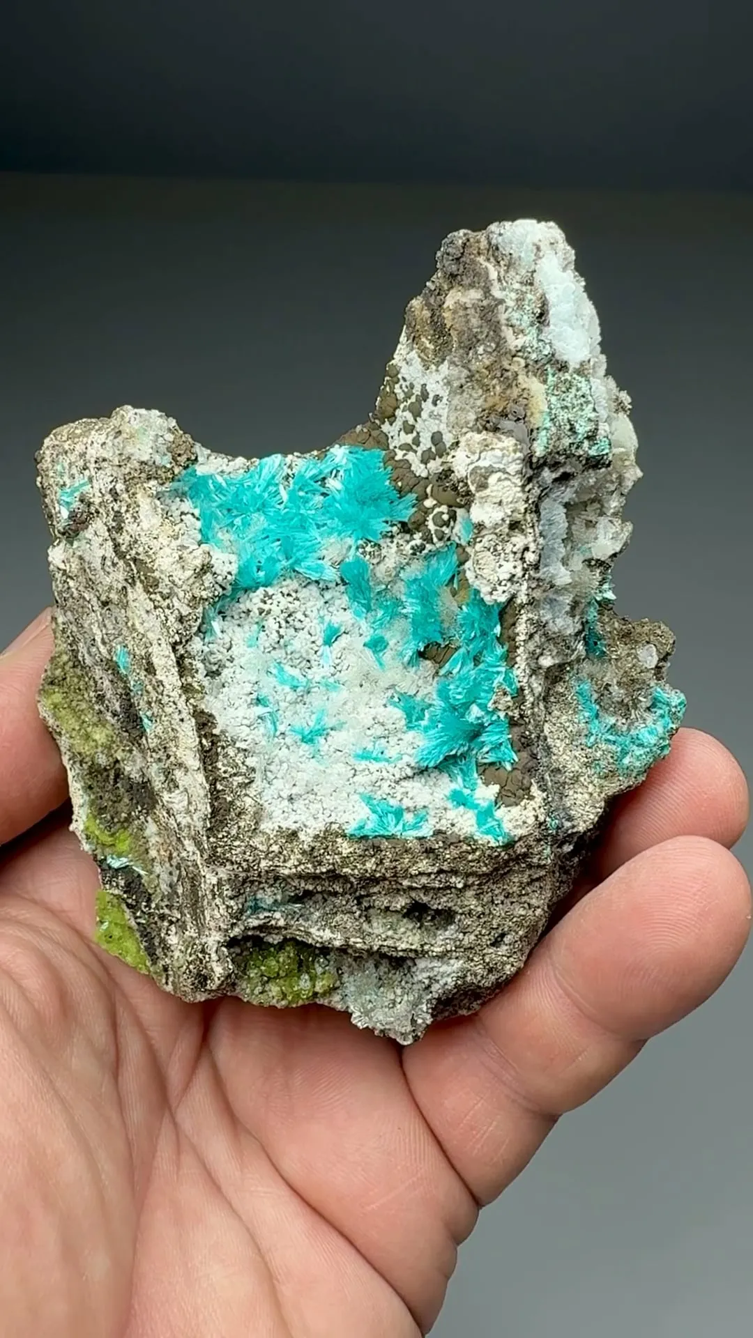 Aurichalcite with Hemimorphite, Calcite - image 2