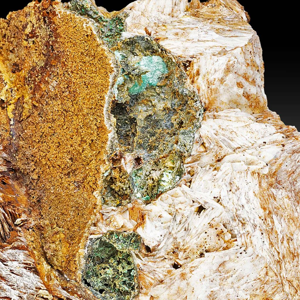 Aurichalcite with Malachite, Smithsonite image