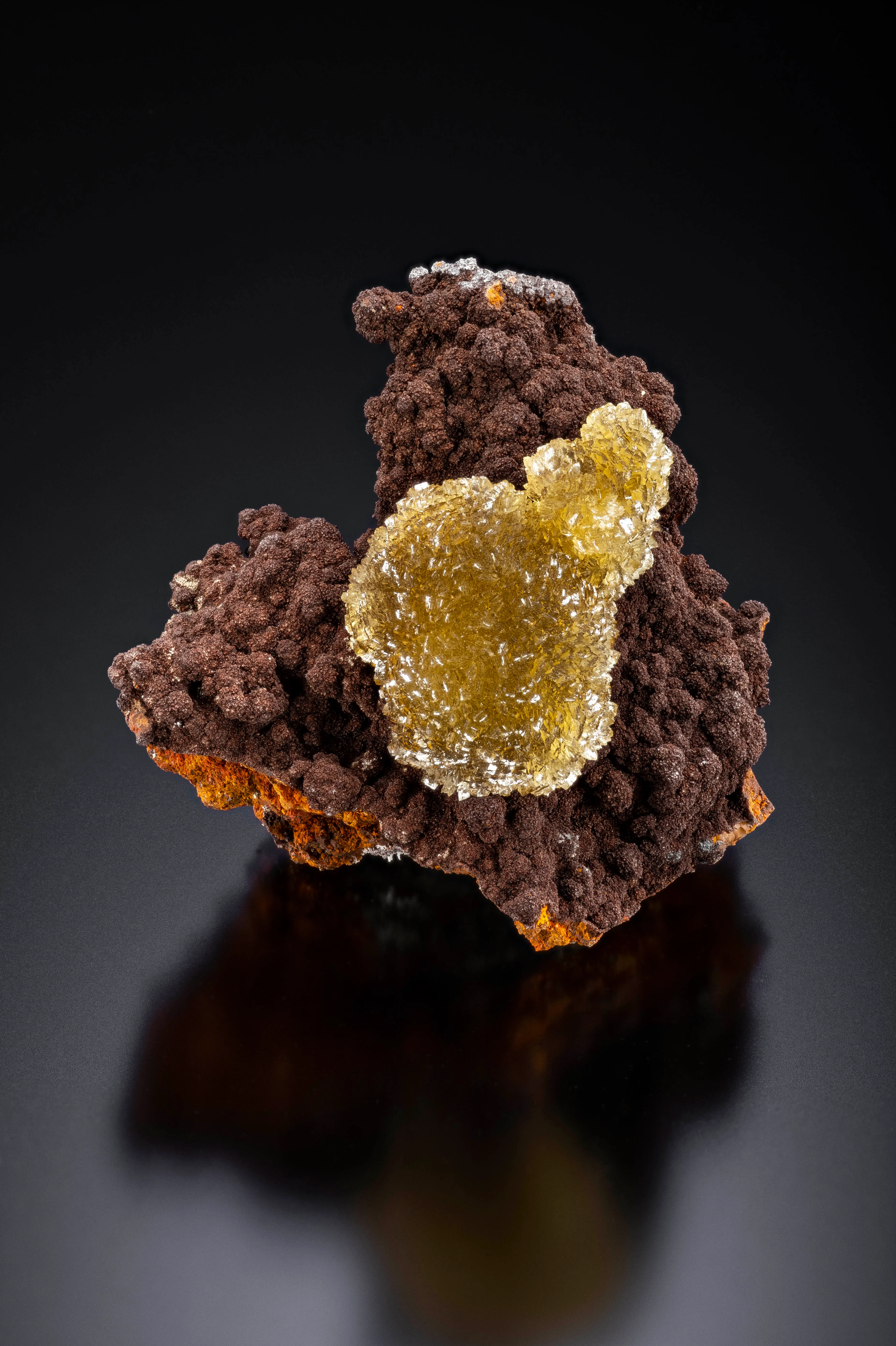Austinite on Arseniosiderite - image 1