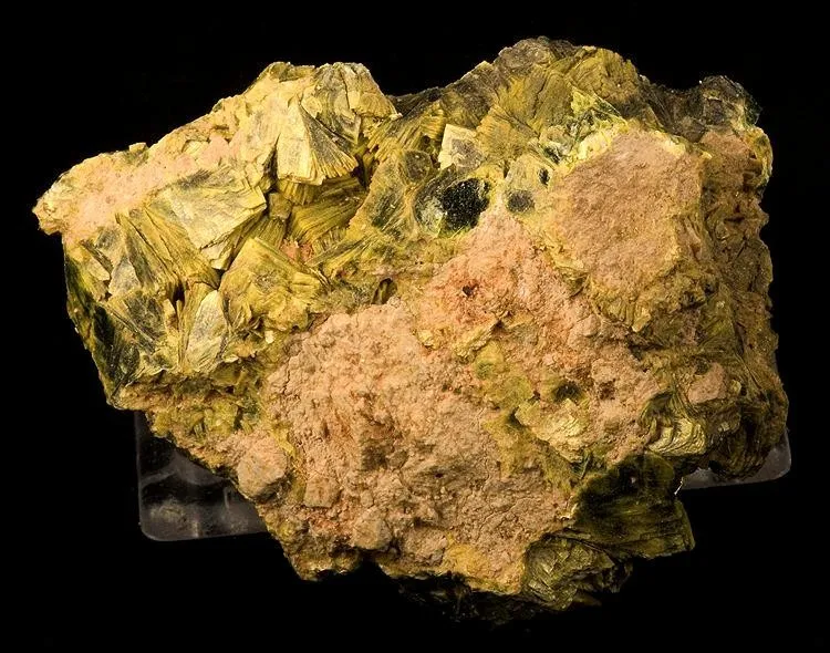 Autunite image