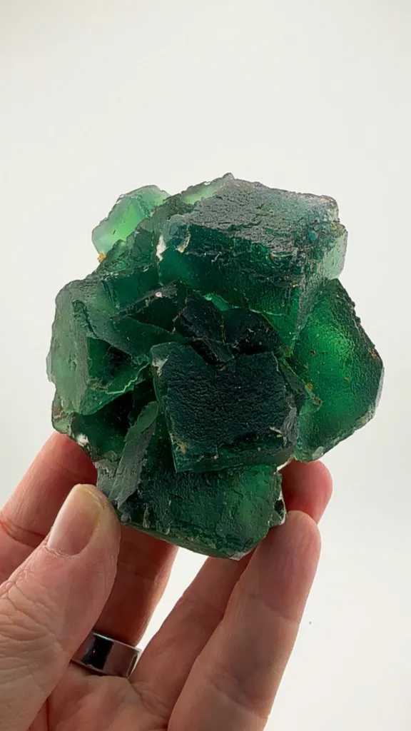 Awesome Okorusu Fluorite Emerald FIRE FROM THE NAMIBIAN DESERT. - image 2