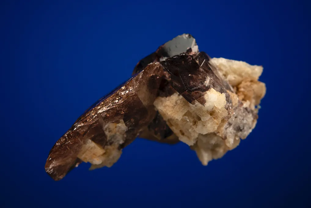 Axinite - image 3