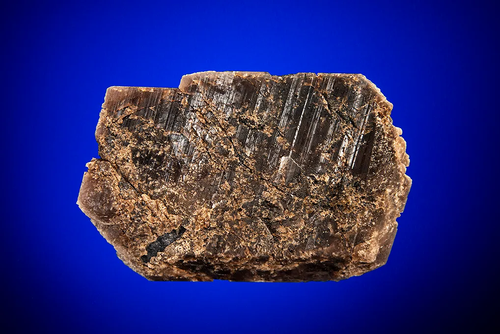 Axinite image