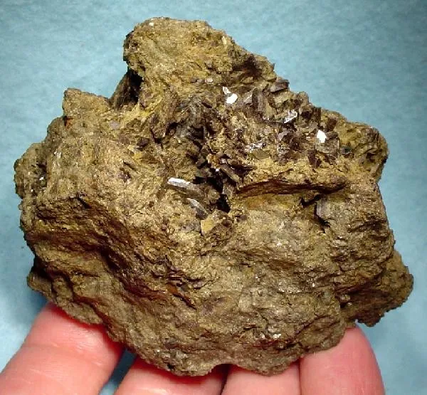 Axinite image