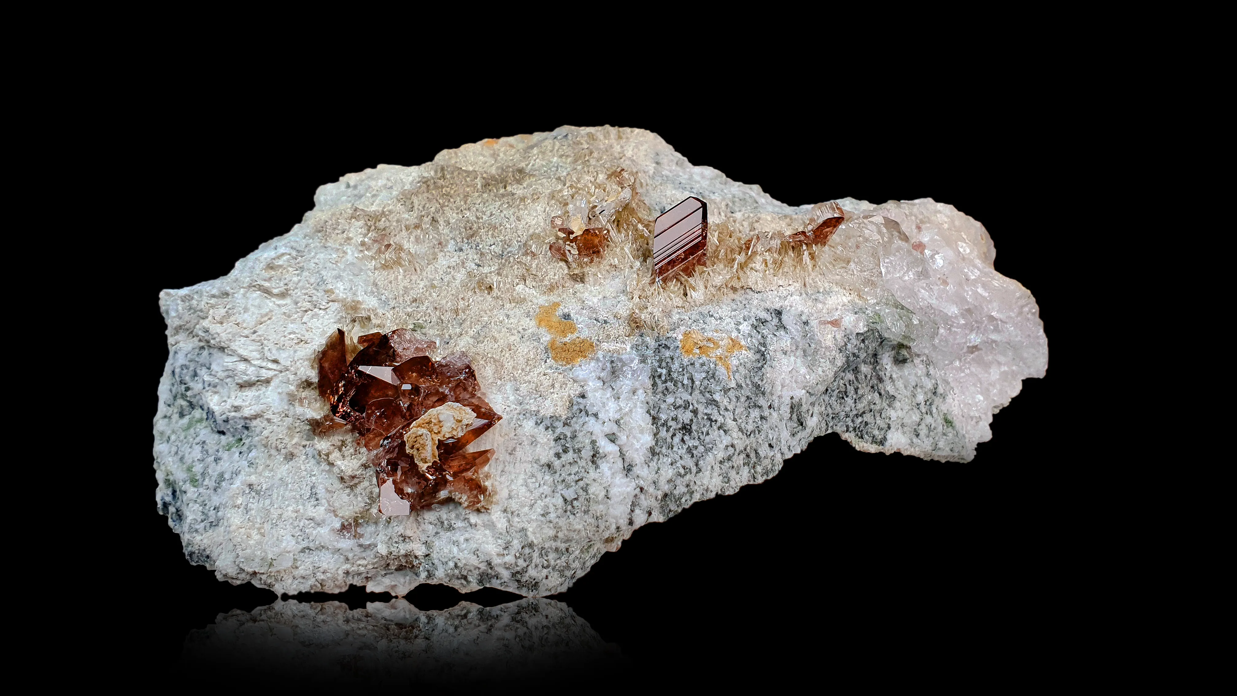 Axinite and Epidote from the French Alps - image 2