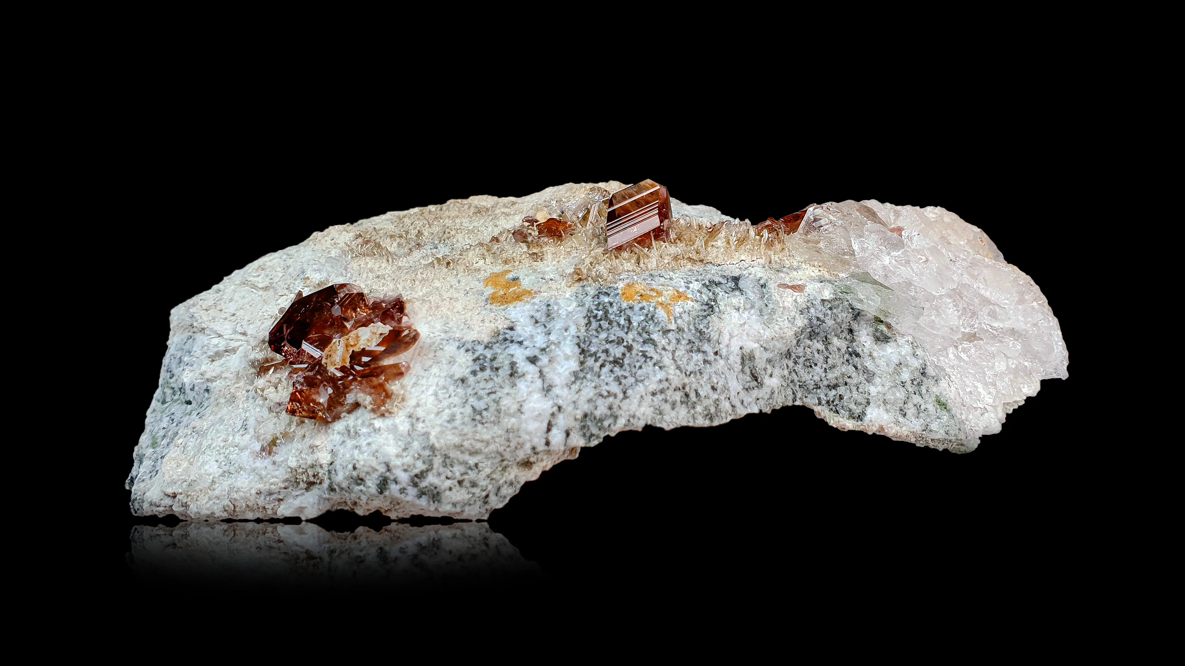 Axinite and Epidote from the French Alps - image 3