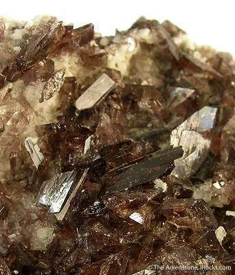 Axinite - image 3