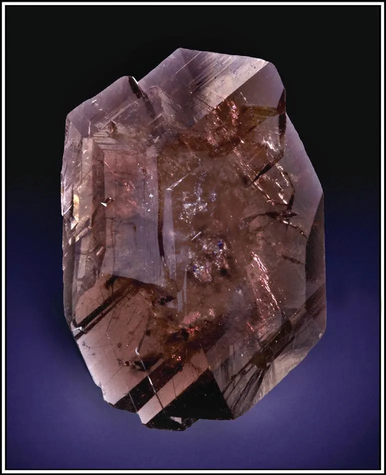 Axinite-(Fe) - image 1