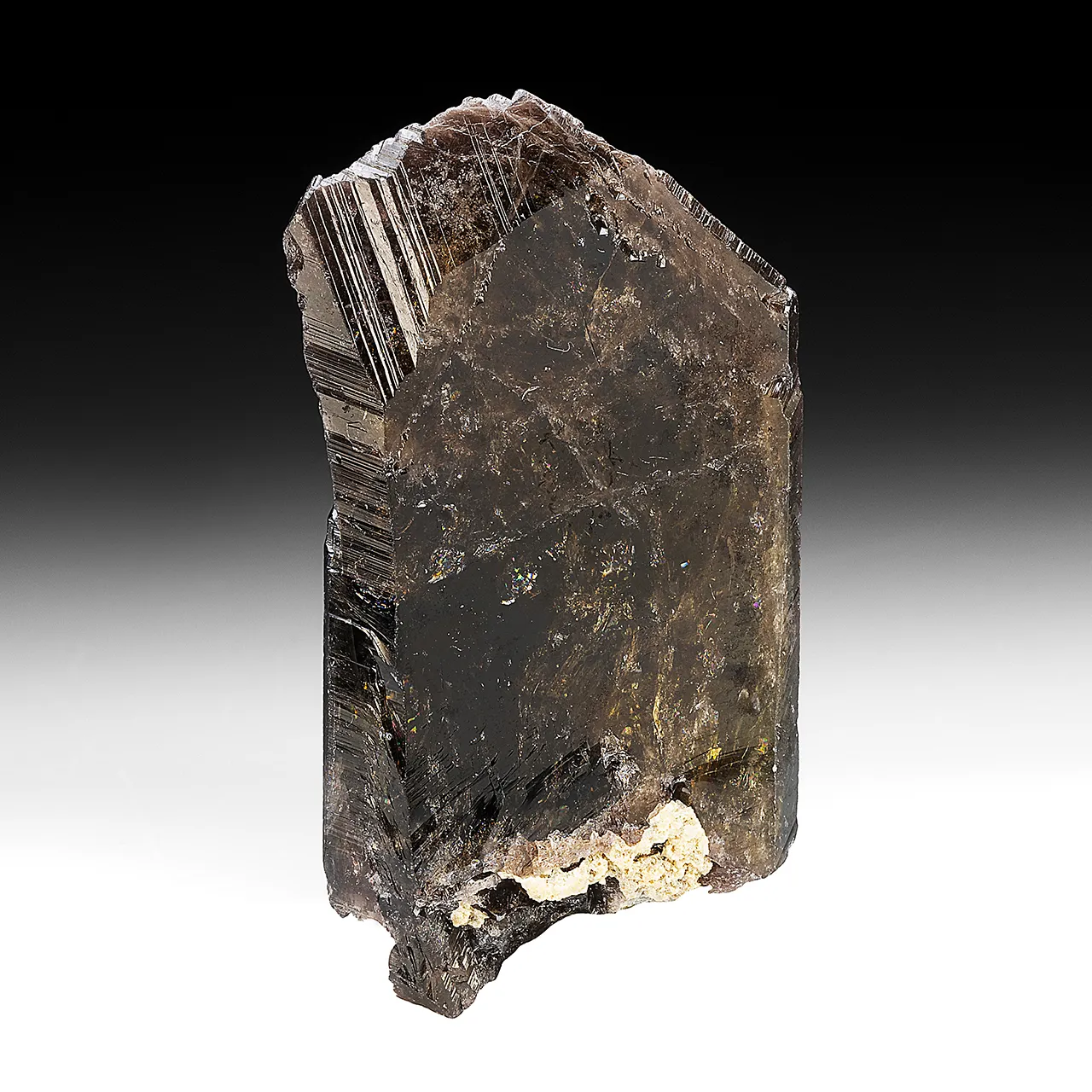 Axinite-Fe with Calcite - image 1
