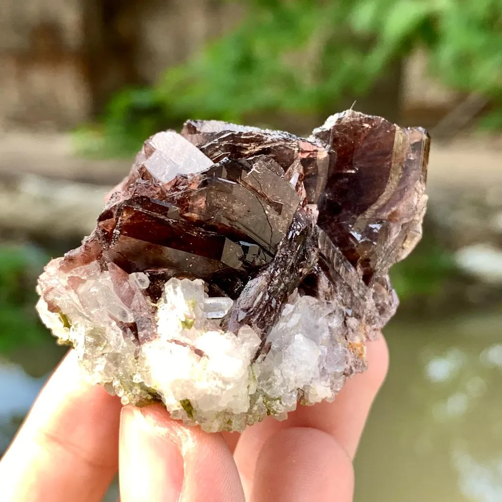Axinite