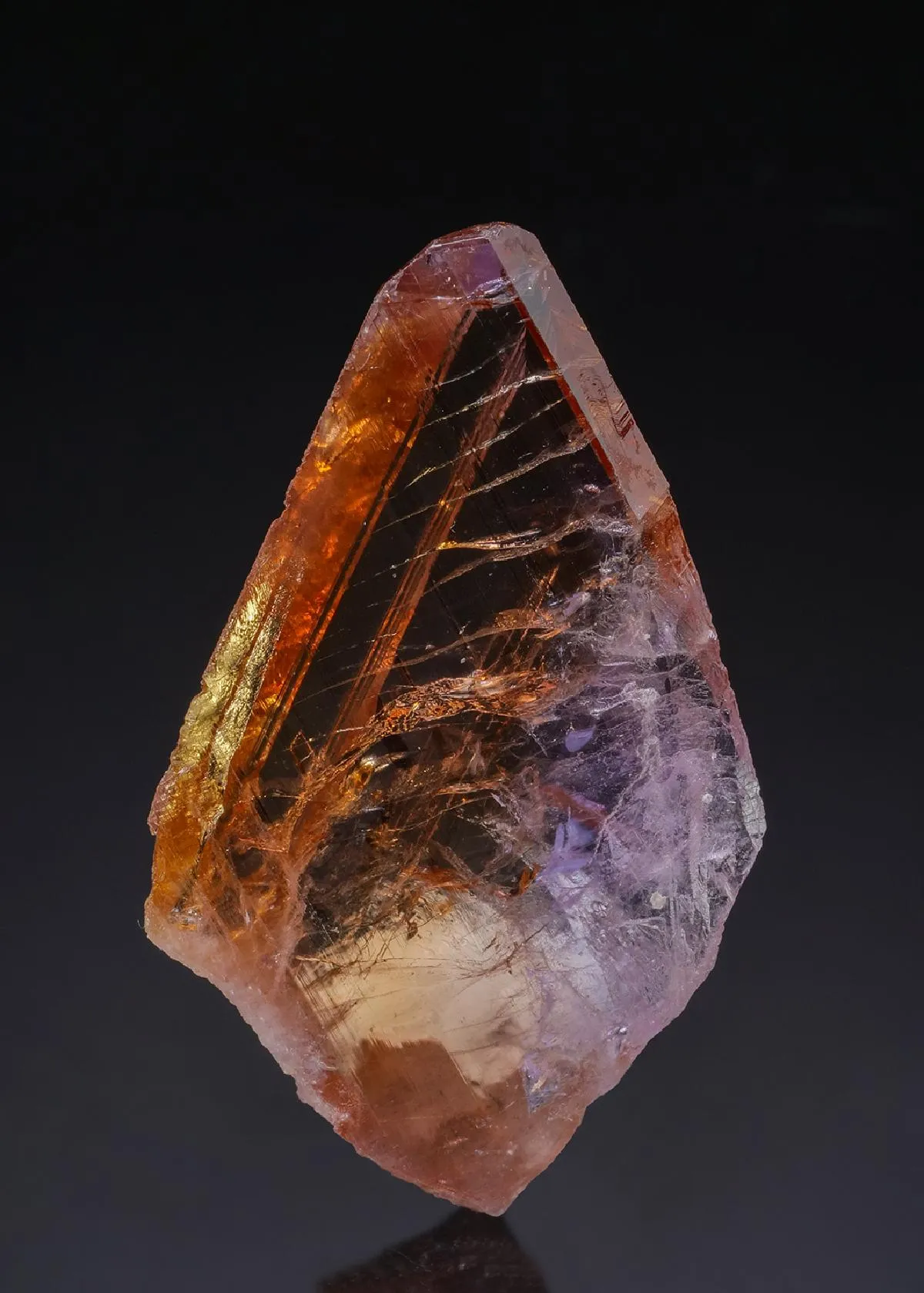 Axinite-(Mg) - image 1