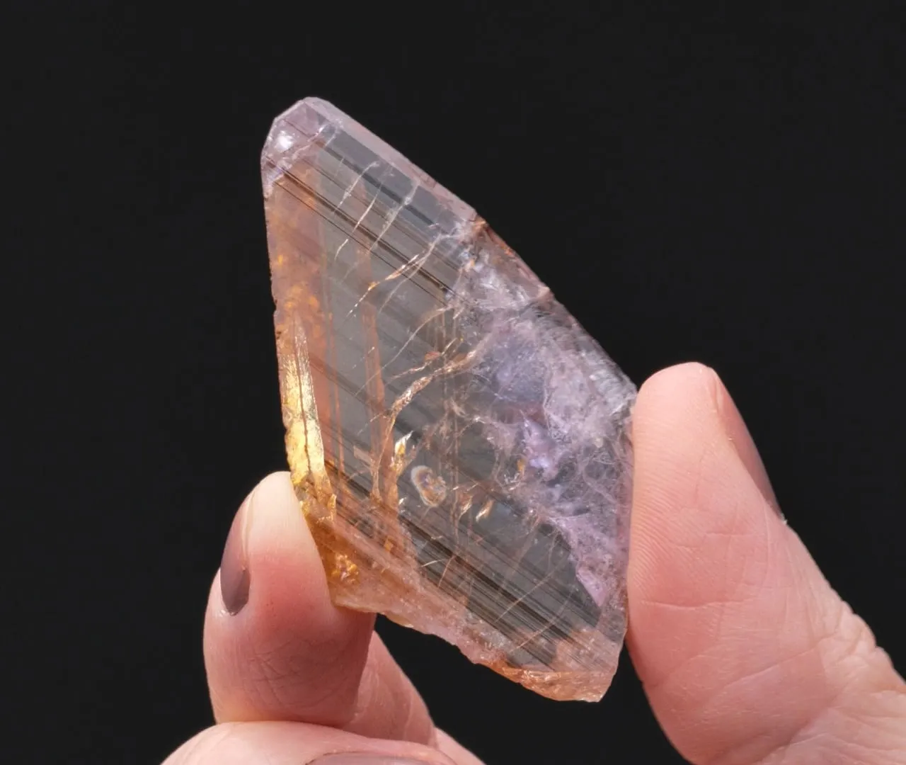 Axinite-(Mg) - image 2