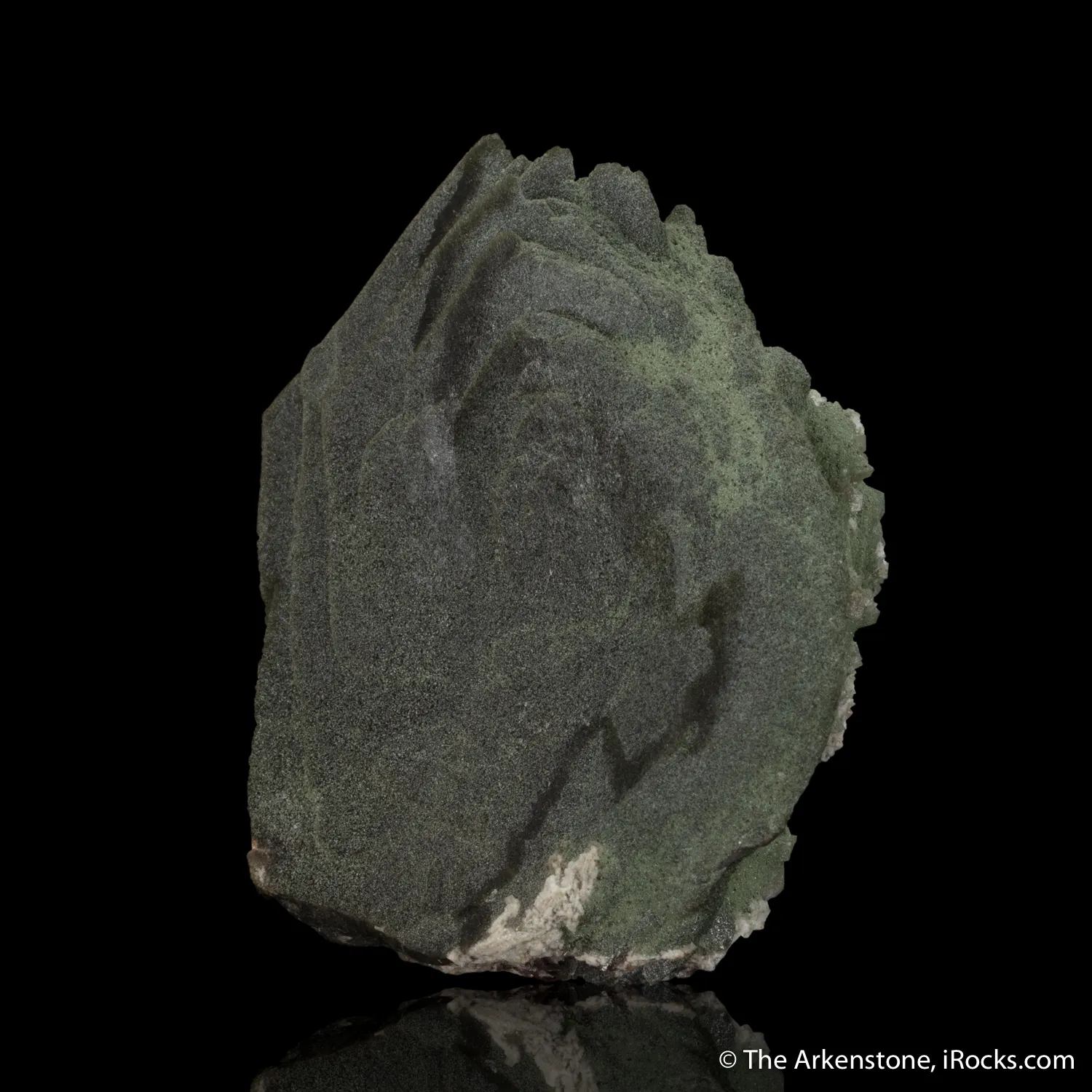 Axinite "rose" coated by Chlorite - image 4