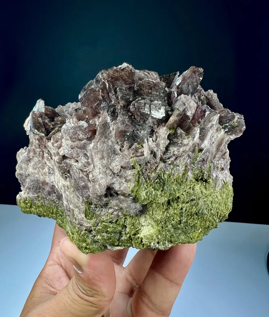 Axinite - image 4