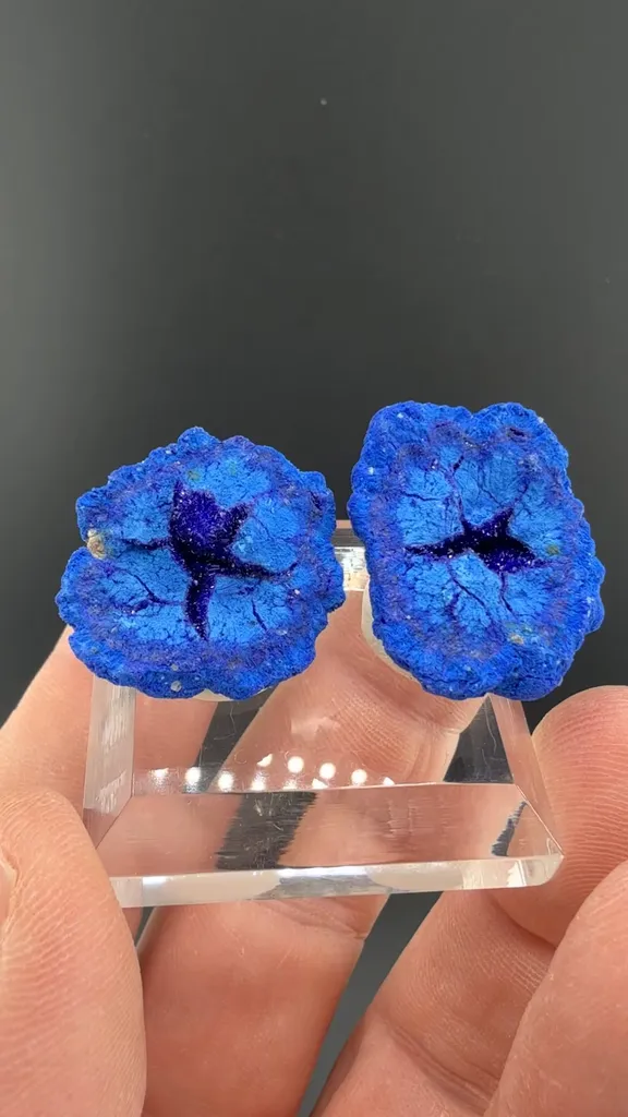 Azurite image