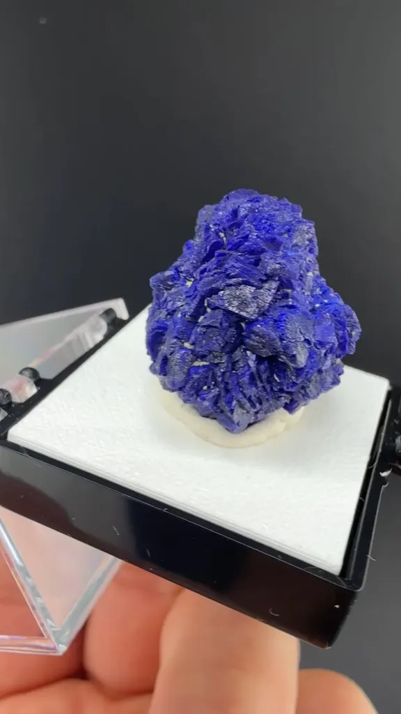 Azurite image