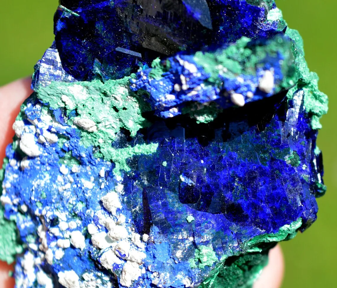 Azurite and Malachite Dickite - 167 grams - Milpillas Mine, Municipio de Cananea, Sonora, Mexico - image 4