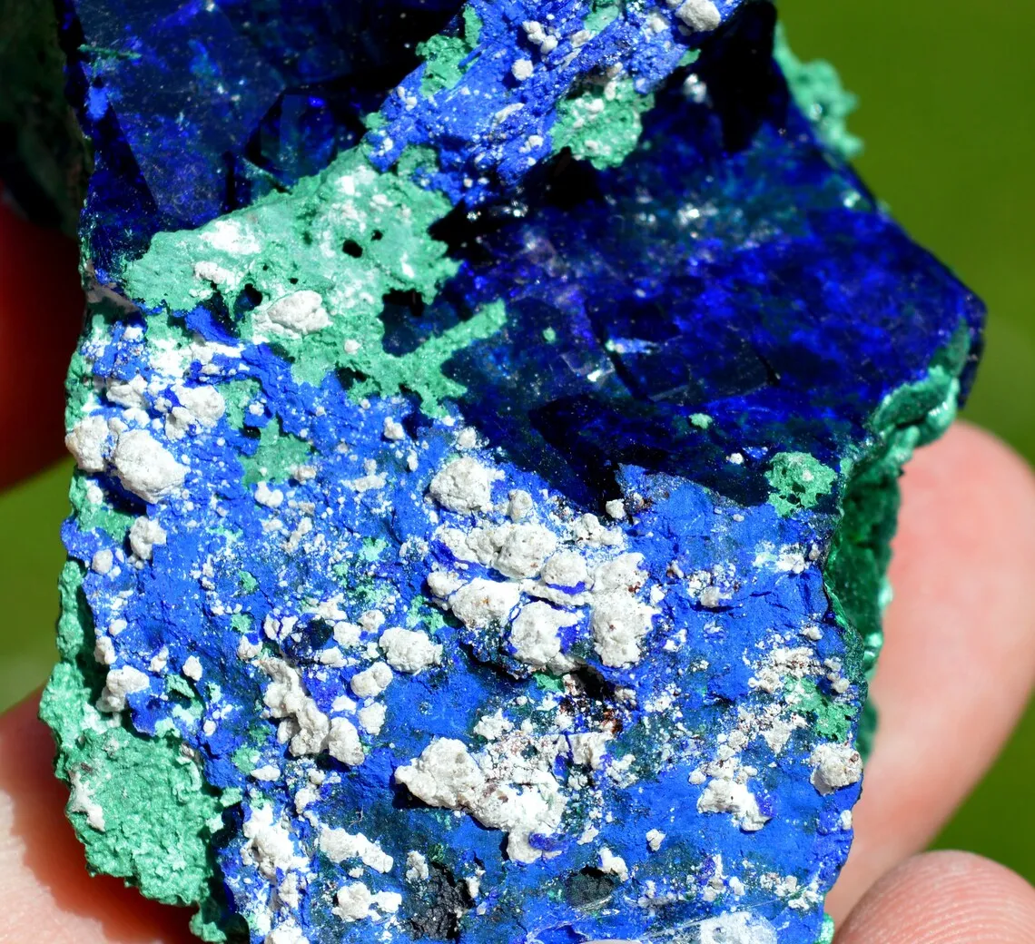 Azurite and Malachite Dickite - 167 grams - Milpillas Mine, Municipio de Cananea, Sonora, Mexico - image 5