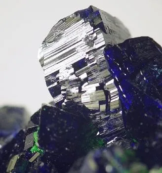 Azurite, Arsentsumebite - image 2