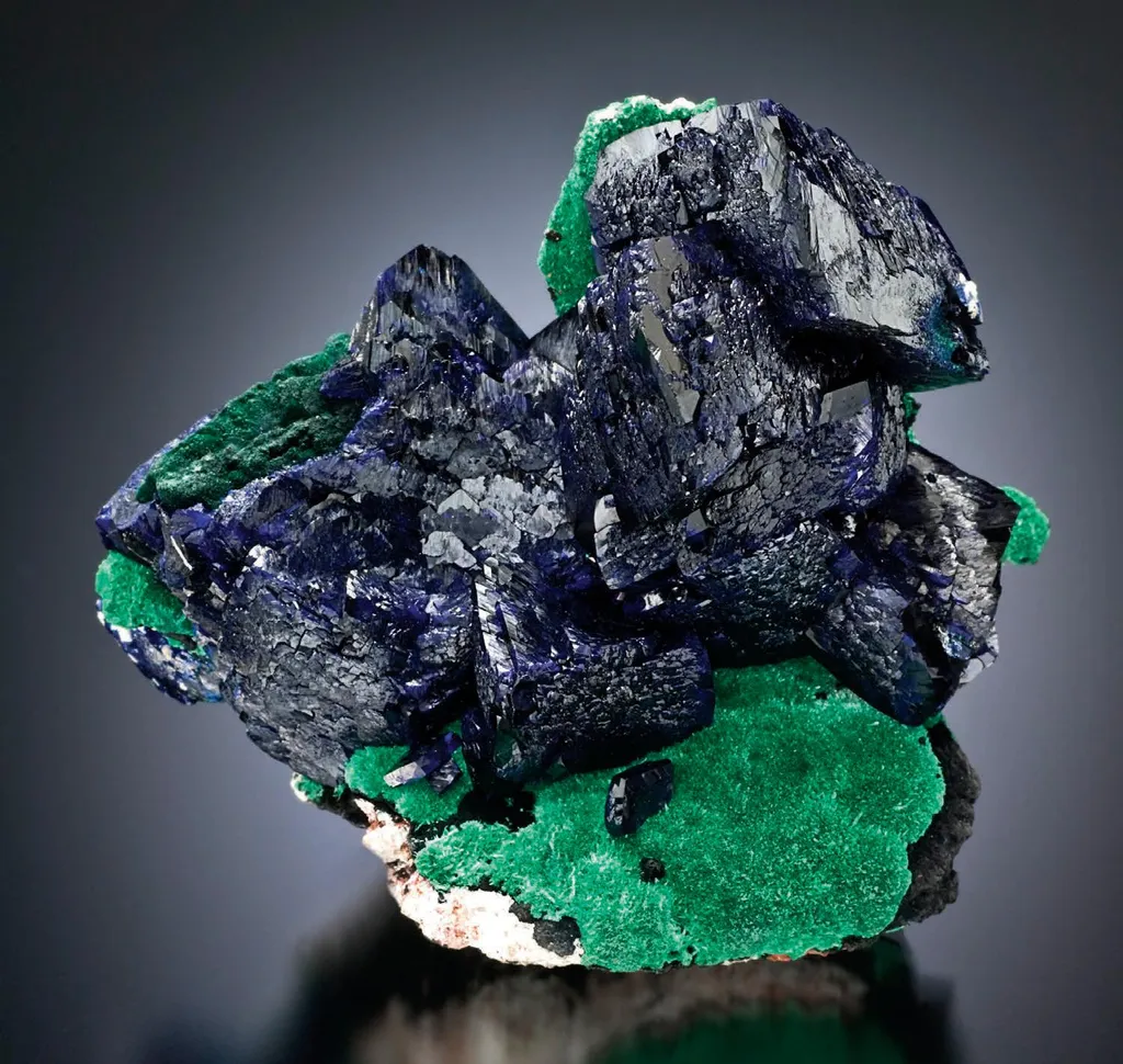 Azurite image