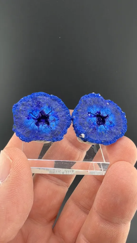 Azurite image