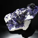 Azurite filling fractured limestone - image 5