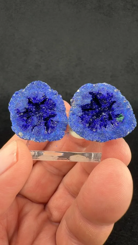 Azurite from Blue Ball Mine, Globe, Arizona, USA - image 2