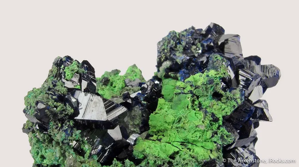 Azurite on Arsentsumebite (TL) - image 2