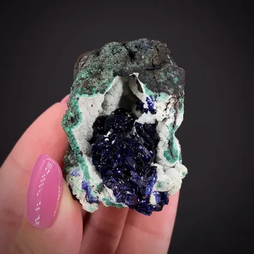 Azurite on Chalcoalumite on Malachite