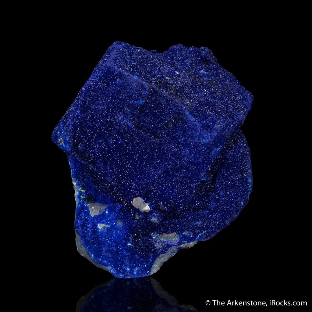 Azurite on Fluorite image