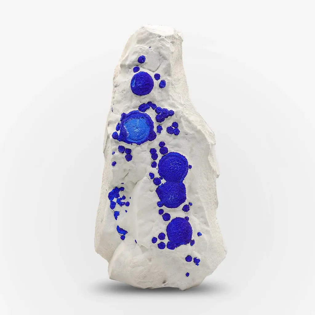 Azurite on Kaolinite image