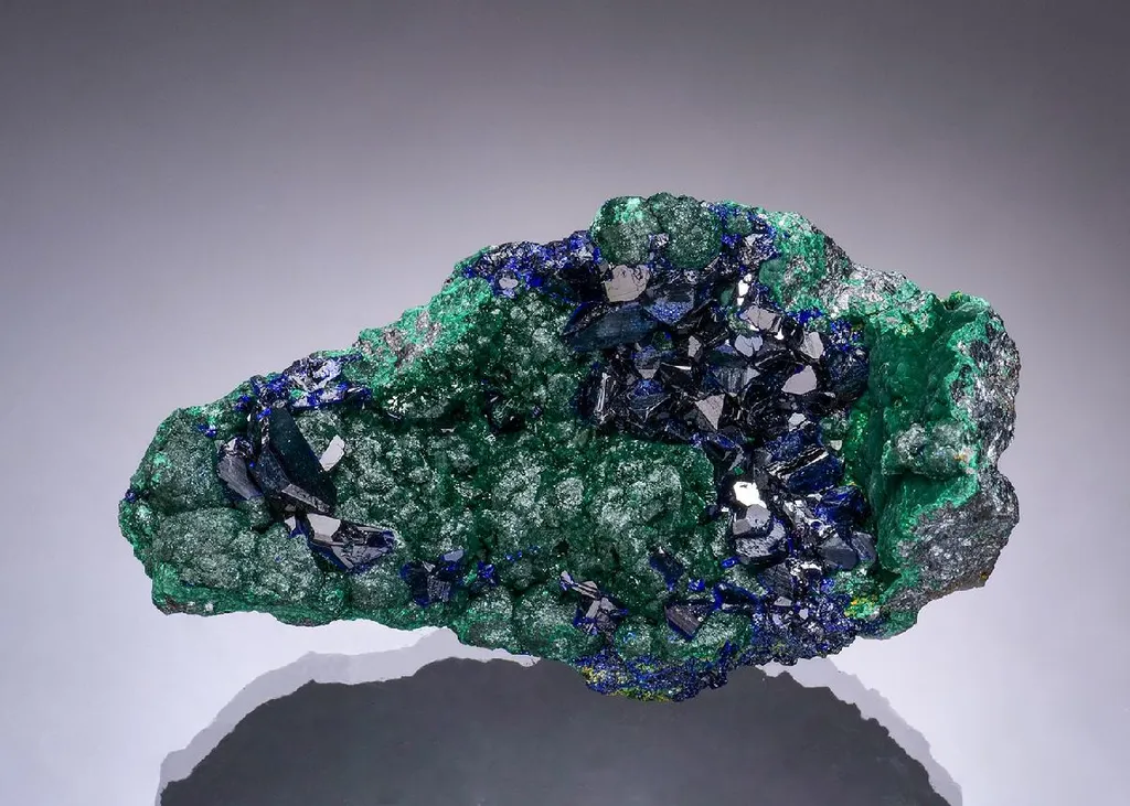 Azurite on Malachite image