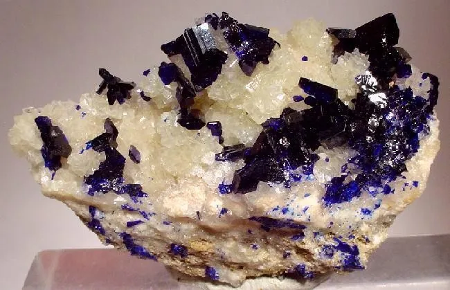 Azurite, Smithsonite image