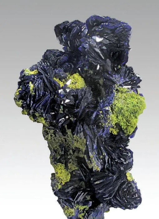 Azurite, Tsumcorite image