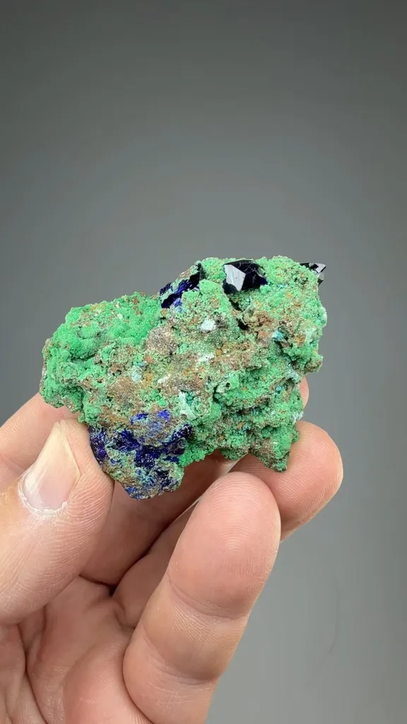 Azurite with Arsentsumebite image